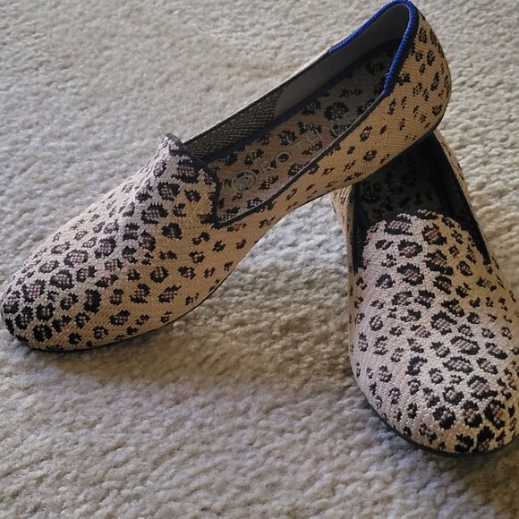 The Loafer - Picture 2 of 4